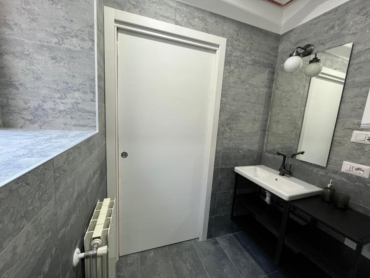 Loft Matteotti - Studio In Centro Бусто Арсицио Екстериор снимка