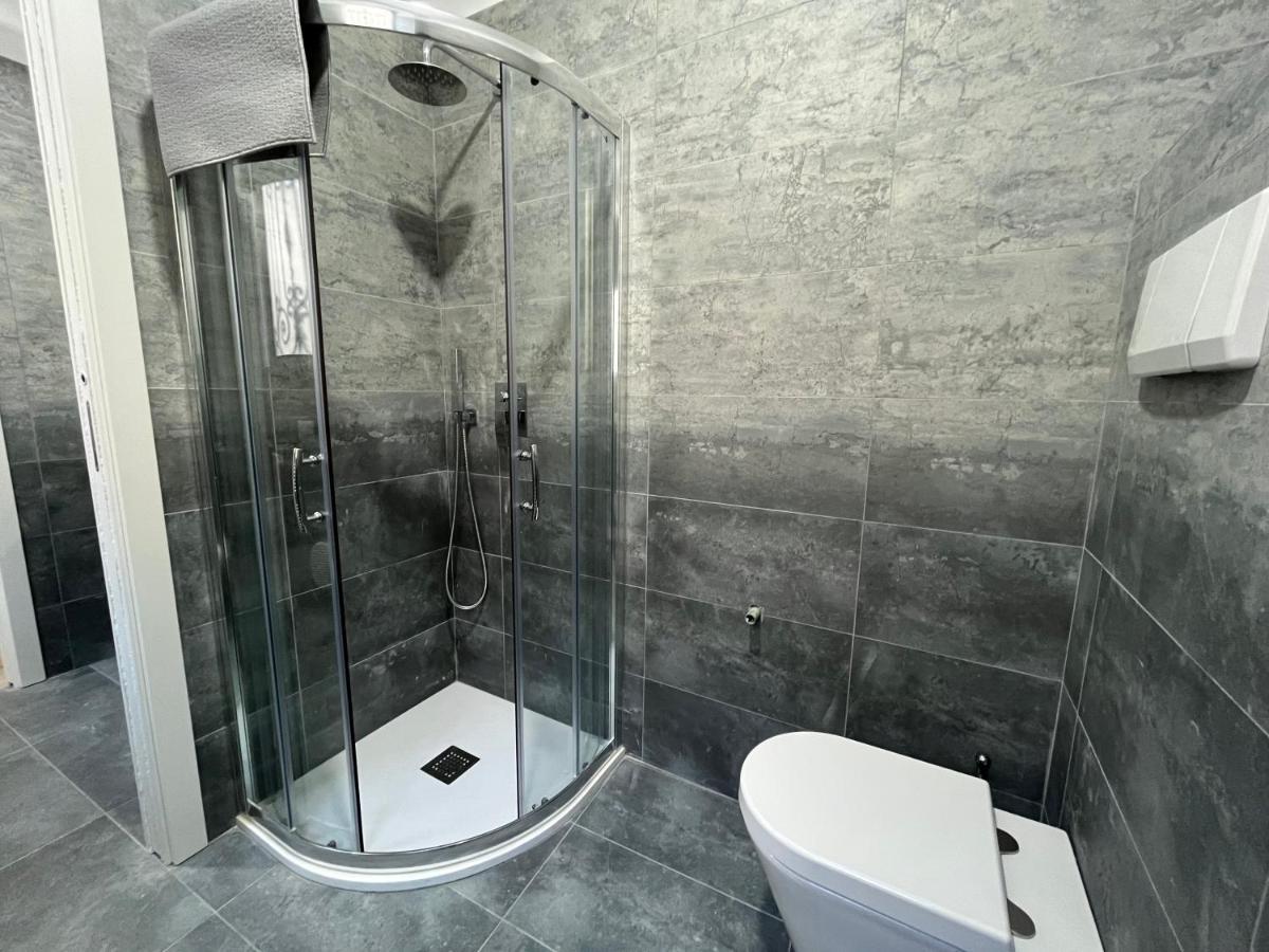 Loft Matteotti - Studio In Centro Бусто Арсицио Екстериор снимка