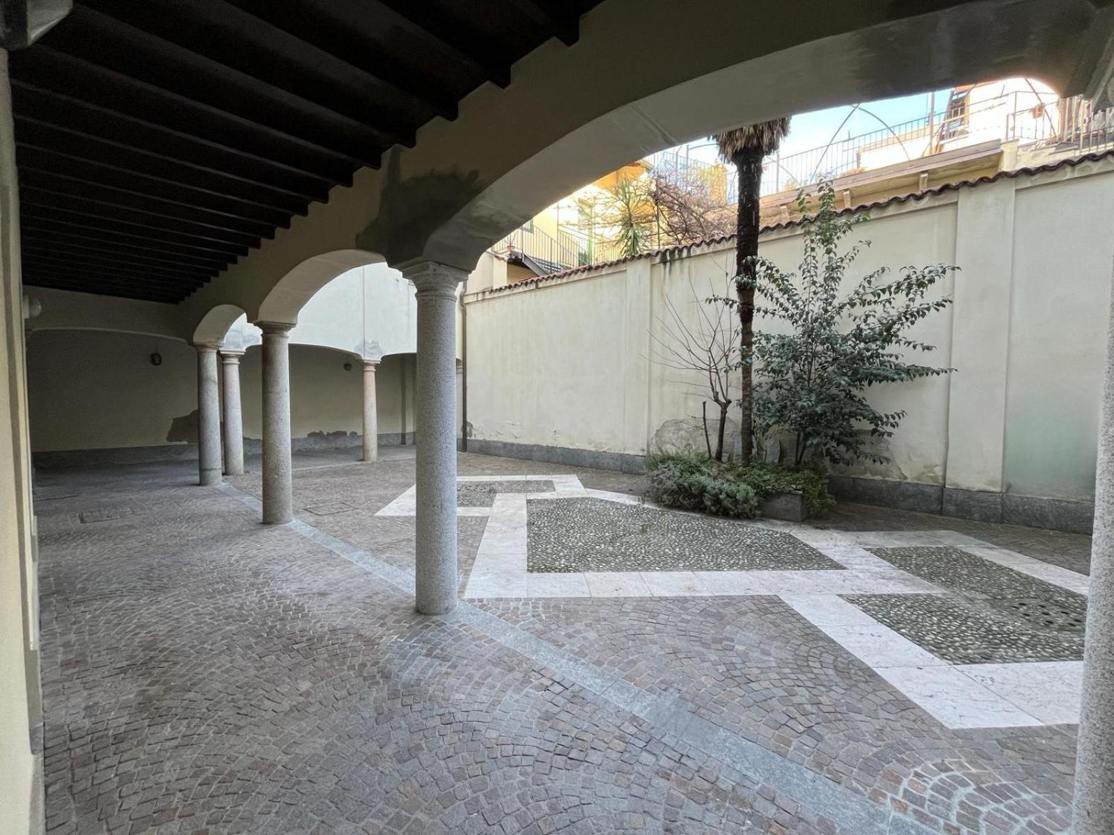 Loft Matteotti - Studio In Centro Бусто Арсицио Екстериор снимка